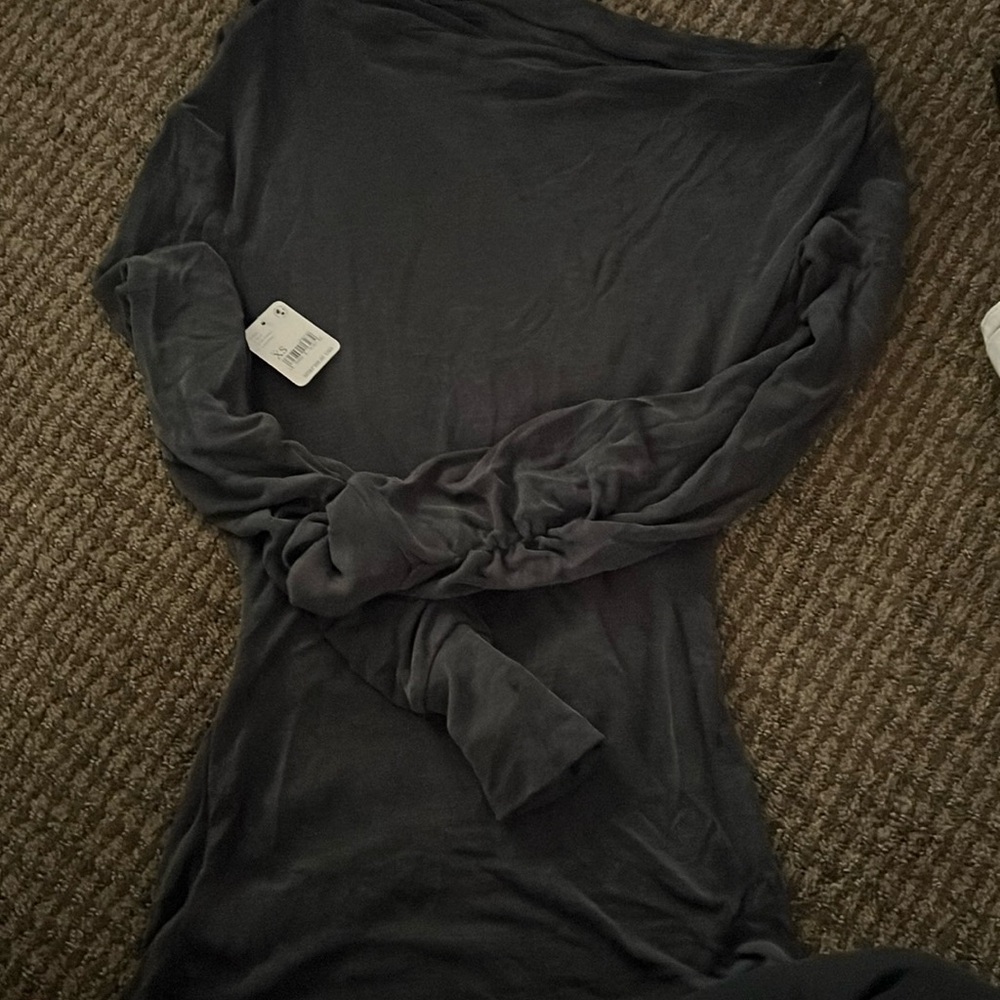 Free people off shoulder top size extra small